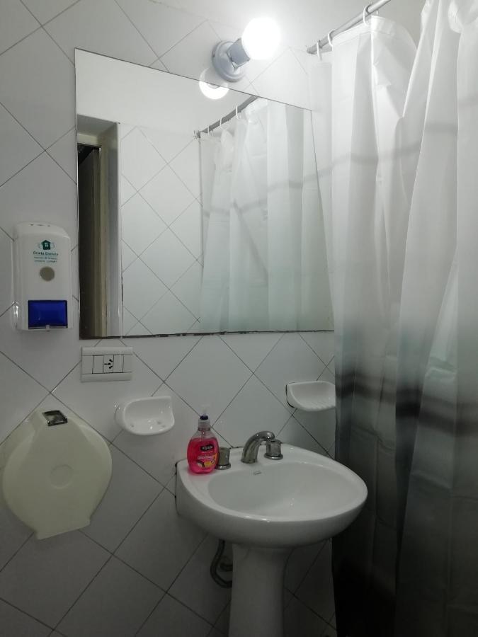 Katana Capsule Hostel เมนโดซา ภายนอก รูปภาพ