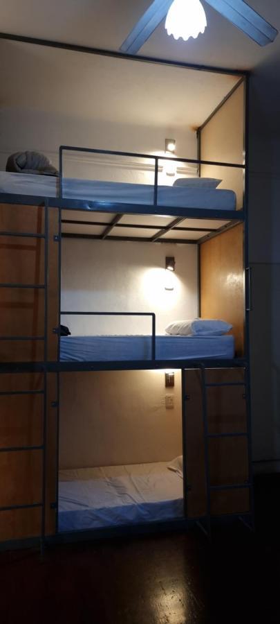Katana Capsule Hostel เมนโดซา ภายนอก รูปภาพ